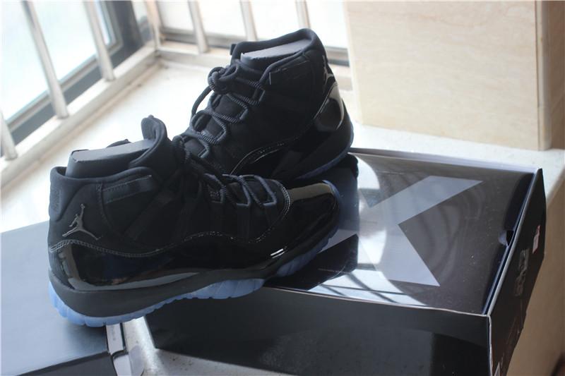 Nike Pairs Air Jordan 11 “Prom Night”